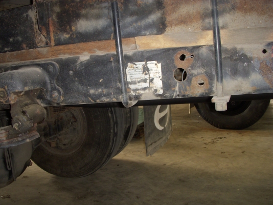 6ล้อHINO FC4J ยาว 5.50 ม.ตู้บรรทุก3ประตู 6ล้อHINO FC4J ยาว 5.50 ม.ตู้บรรทุก3ประตู