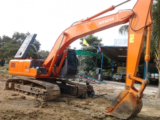 ขายด่วน!! HITACHI ZX 200 สภาพสวยค่ะ พร้อมใช้งาน เอกสาร INVOICE สนใจดิดต่อ ญาดา 082-4487788