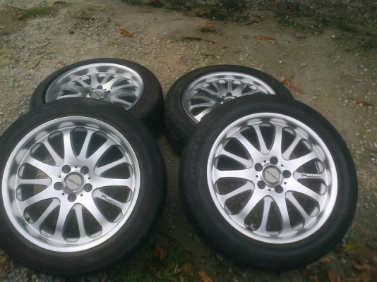 ขายแม็กพร้อมยางขอบ18นิ้ว5รู114.3