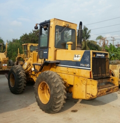 ขายรถตักล้อยาง KOMATSU WA180-1 สภาพสวย ไม่เคยใช้งานในไทย รถนอก