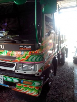 ขายรถดั้มพ์  เดก้า  เครื่อง 6HE1