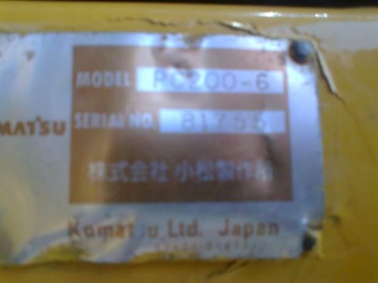 ขายด่วน!..รถขุด KOMATSU PC200-6 รถสวย เก่าญี่ปุ่น บิ้วใหม่ ให้พร้อมใช้งาน ทั้งคัน.