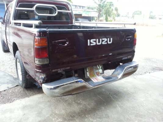 อีซุซุมังกรทองเครื่อง2500