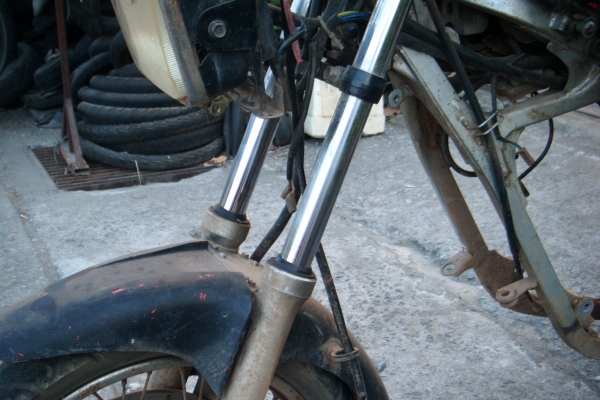 ขายโช้คแผงคอvr150 พร้อมชุดเบรคดุมครบชุด ดิสหลังพร้อมชุด ขายโช้คแผงคอvr150 พร้อมชุดเบรคดุมครบชุด ดิสหลังพร้อมชุด