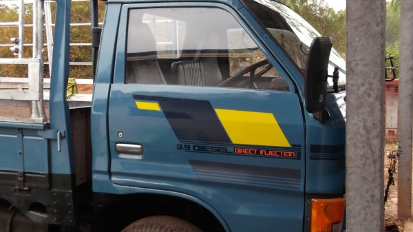 ขาย ISUZU เครื่อง 4BC2 100 HP ทะเบียน ม 79