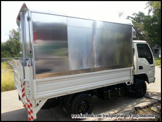 ติดตั้งตู้ทึบหลังคาสูงจากพื้นกระบะ 2 ม.พร้อมติดตั้งลิฟท์เกจและทำสี