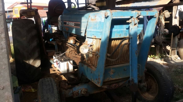 ขายรถไถ FORD 77 เสื้อลาย อุปกร ดันหน้าฝาน 7 เอกสารใบสัญญาชื้อขาย