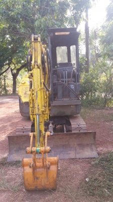 ขายแม็คโค 28uu พร้อมตัวลาก พร้อมใช้งาน