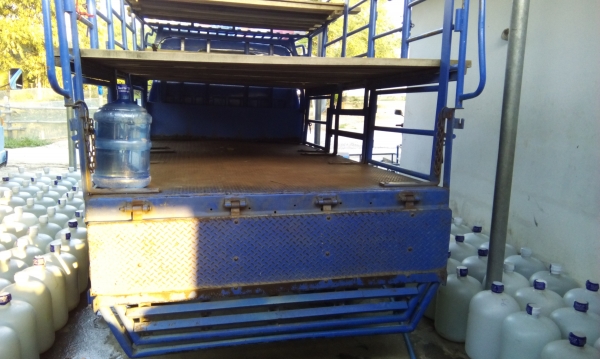 ขายรถบรรทุกสี่ล้อใหญ่