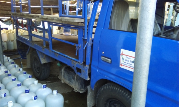 ขายรถบรรทุกสี่ล้อใหญ่