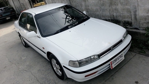 ขายด่วน HONDA ACCORD ปี93 ท้ายสั้น เครื่องหัวฉีด VTEC