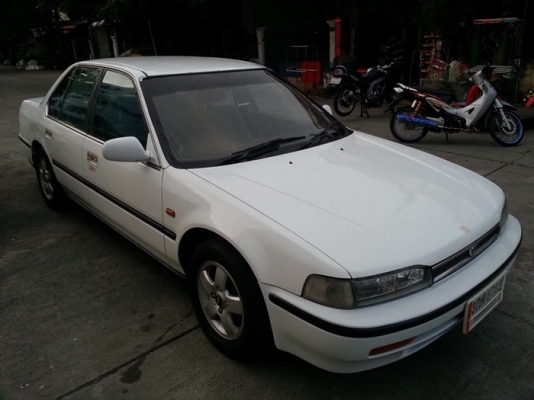 ขายด่วน HONDA ACCORD ปี93 ท้ายสั้น เครื่องหัวฉีด VTEC