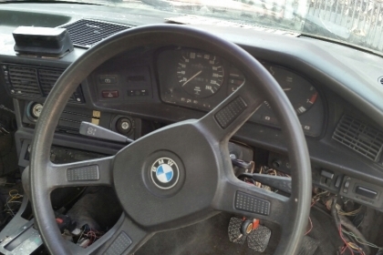 BMW 520 เครื่อง1J auto lpg ลงเล่ม ทะเบียนขาดปี 56 ขายตาม 19,800 BMW 520 เครื่อง1J auto lpg ลงเล่ม ทะเบียนขาดปี 56 ขายตาม 19,800