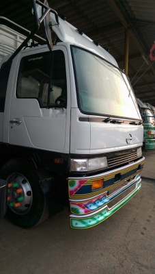 6ล้อ ฮีโน่ เครื่อง  220 เทอรโบ  ยาว 6.50 ยาง 9