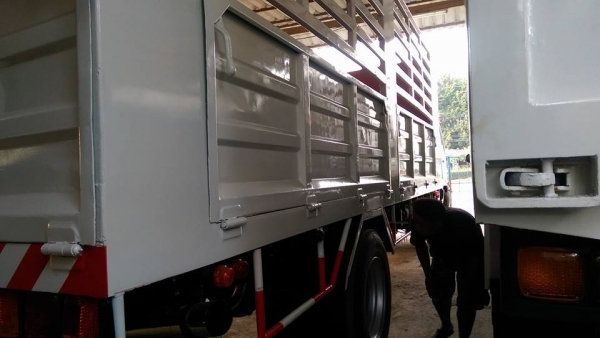 6ล้อ ฮีโน่ เครื่อง  220 เทอรโบ  ยาว 6.50 ยาง 9