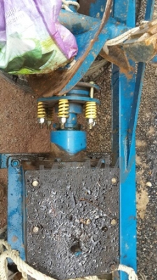 รถไถ Ford Newholland รุ่น TC38R 4×4 รถไถ Ford Newholland รุ่น TC38R 4×4