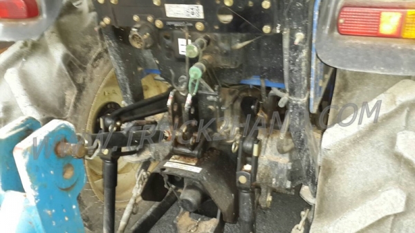 รถไถ Ford Newholland รุ่น TC38R 4×4 รถไถ Ford Newholland รุ่น TC38R 4×4