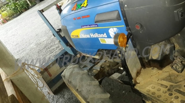 รถไถ Ford Newholland รุ่น TC38R 4×4 รถไถ Ford Newholland รุ่น TC38R 4×4