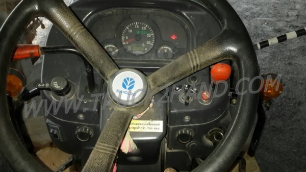 รถไถ Ford Newholland รุ่น TC38R 4×4 รถไถ Ford Newholland รุ่น TC38R 4×4