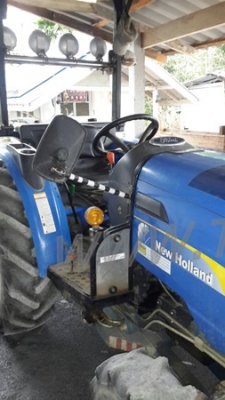 รถไถ Ford Newholland รุ่น TC38R 4×4 รถไถ Ford Newholland รุ่น TC38R 4×4