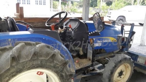 รถไถ Ford Newholland รุ่น TC38R 4×4 รถไถ Ford Newholland รุ่น TC38R 4×4