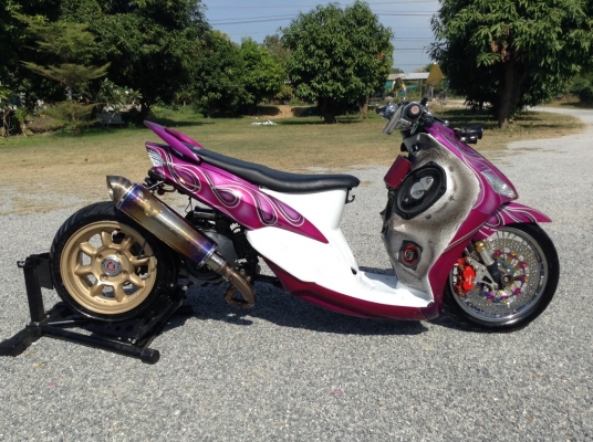 (((มาใหม่ครับ)))ธารนนทบุรี///ขาย yamaha mio 115 เทพๆครับ เครื่องเสียงจัดเต็ม ยืดอามหลังแล้ว. เครื่องดีมากๆ ระบบไฟติดครบครับ ราคา 35,000 บาท ทะเบียนแท้