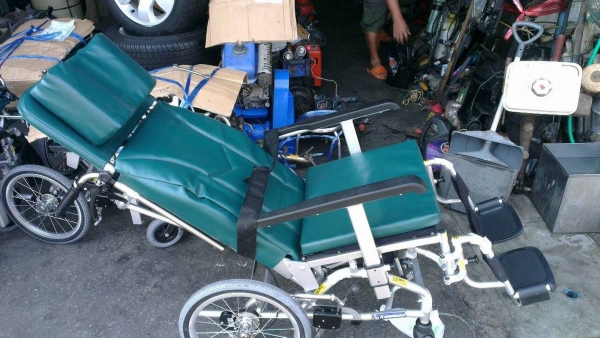 ขายรถวิลเเชร์เก่าญี่ปุ่น ของใหม่ ครับ อลูมิเนียมทั้งคัน