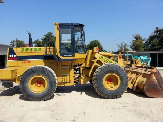 ขายด่วน ลดสุดๆ !!  KOMATSU WA300-1 เก่านอกแท้ๆ