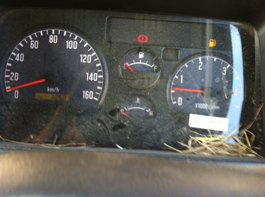 ขาย 6 ล้อ อีซูซุ NKR 130 แรง ปี 2551 ลดเหลือ 630,000 บาท