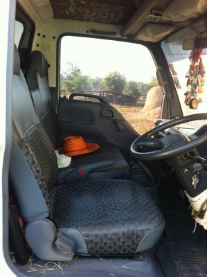 ขาย 6 ล้อ อีซูซุ NKR 130 แรง ปี 2551 ลดเหลือ 630,000 บาท