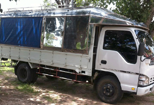 ขาย 6 ล้อ อีซูซุ NKR 130 แรง ปี 2551 ลดเหลือ 630,000 บาท