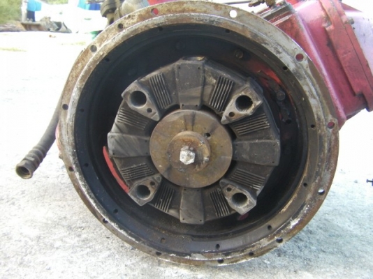 อุปกรณ์เครื่องปั๋มลมเก่านอกแท้ขายตามสภาพ ราคา 35,000บาท