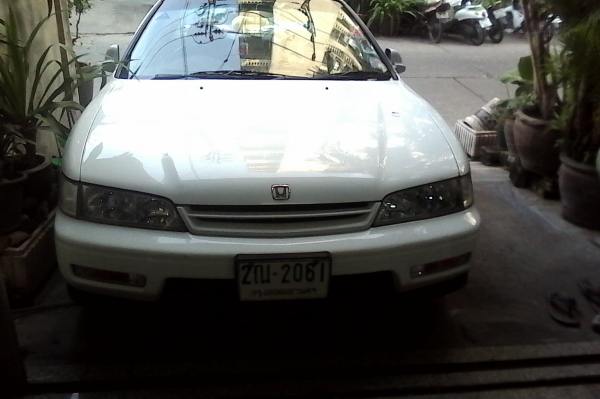 HONDA ACCORD  VTEC ไฟท้ายก้อนเดียว ปี 1995