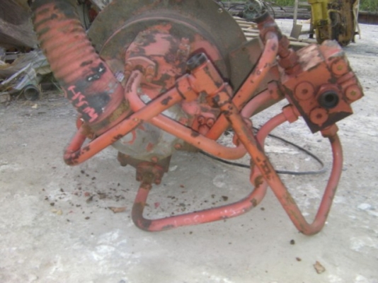 ปั๋มไฮโดรลิก เก่านอกขายตามสภาพ ราคา 9,000บาท