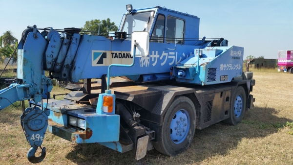 TADANO TR80M1  **จัดไฟแน็นท์ ให้