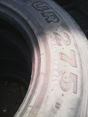 215/75R17.5  MAXXIS UR-275 16PR TUBELESS  มี 3 เส้น TEL.081-427-3941