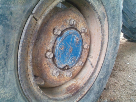 ขายรถไถford6610สองเพลาดันหน้าผานเจ็ด ขาย520000 ขายรถไถford6610สองเพลาดันหน้าผานเจ็ด ขาย520000