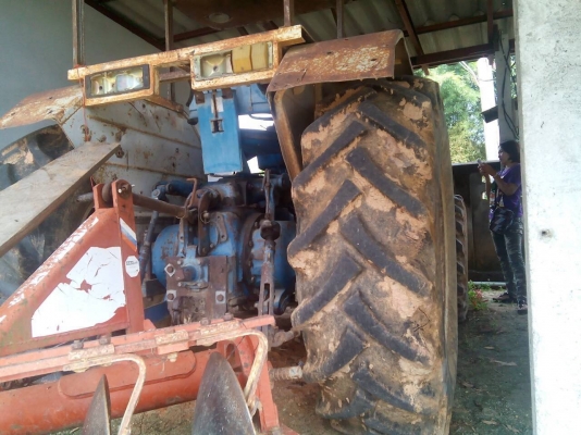 ขายรถไถford6610สองเพลาดันหน้าผานเจ็ด ขาย520000 ขายรถไถford6610สองเพลาดันหน้าผานเจ็ด ขาย520000