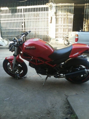 ขาย Ducati m400 อินวอย   เครื่องดี สีพอใช้ได้  สภาพพร้อมใช้งาน    ขาย 75000 ลดได้นิดหน่อย ช่วยค่าน้ำมัน  สนใจโทร 090-3120561