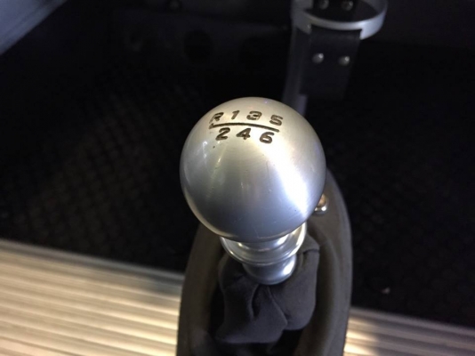 รถเข้าใหม่ LOTUS ELISE ปี2011 รถออกศูนย์ Niche Cars ใหม่