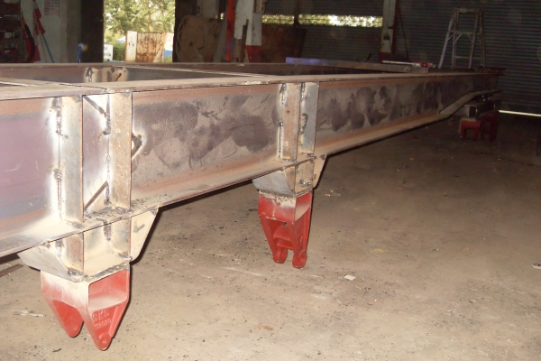 * ขายคัสซีลูกพ่วงยาว 6.50 เมตร ไม่มีช่วงล่าง ทำสีให้ ชุดจดทะเบียนพร้อม 110,000.- บาท