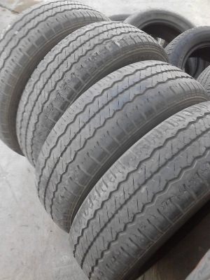 215/70R16 HANKOOK RADIAL RA08  มีชุด 4 เส้น  TEL.081-427-3941