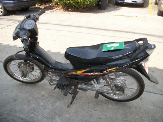 ขายด่วน Yamaha Spark 110 สภาพใช้งานได้ มีเล่ม ไม่มีชุดโอน