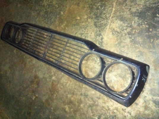 กระจังหน้า Toyota rn20 - rn25 แท้ครบคู่ กระจังหน้า Toyota rn20 - rn25 แท้ครบคู่