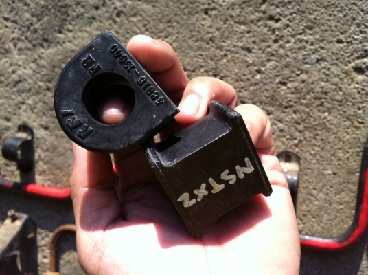 ชุดกันโครงหลัง Nissan Big M ครบชุด