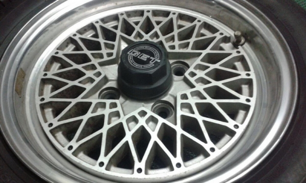 ขายล้อซิ่งRetroญี่ปุ่นของSsrรุ่นGetลายรังผึ้งขอบ14-4/114กว้าง6off20สวย฿13500ลดได