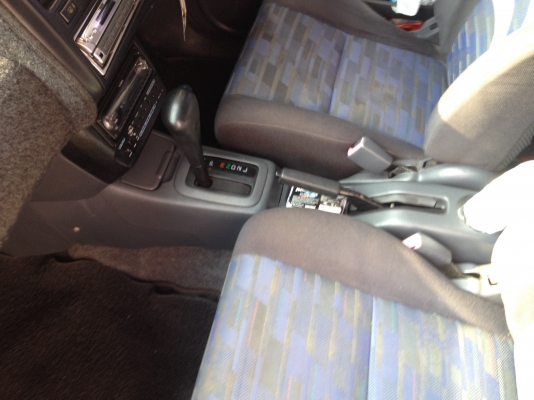 Rav4J. 1996มีsunroof. ขับขี่ดีมาก หายากไม่มีที่จอด ราคา287,000 Rav4J. 1996มีsunroof. ขับขี่ดีมาก หายากไม่มีที่จอด ราคา287,000