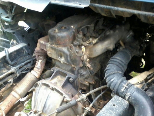 หกล้อดั้ม อีซูซุ NPR115แรง รถห้างเกียร์สั้น สภาาพดีแคซซีเดิมสวยจัดสหนิมไม่มีเกาะทั้งเส้น พร้อมใช้งาน ทะเบียนพร้อมโอน รถสภาพดีรับรองไม่ผิดหวัง