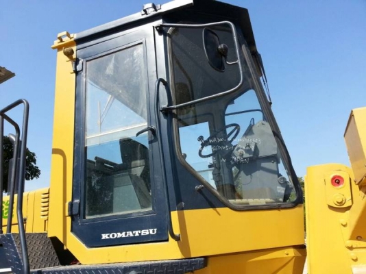 ราคาพิเศษ รถตัก Komatsu wa300-1 สวยๆ นำเข้ามาถึงไทยแล้วครับ พร้อมใช้งาน 090-986-2521 อ๊อบ ราคาพิเศษ รถตัก Komatsu wa300-1 สวยๆ นำเข้ามาถึงไทยแล้วครับ พร้อมใช้งาน 090-986-2521 อ๊อบ