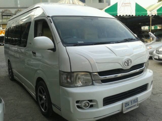 ขายด่วนๆ. รถตู้TOYOTA COMMUTER. ตู้ CNG 2.7 CC   MT 2008  วีไอพี เต็มๆ. ราคา 649,000 บาทค่ะ. โทร 0922726669 ตันหยงค่ะ